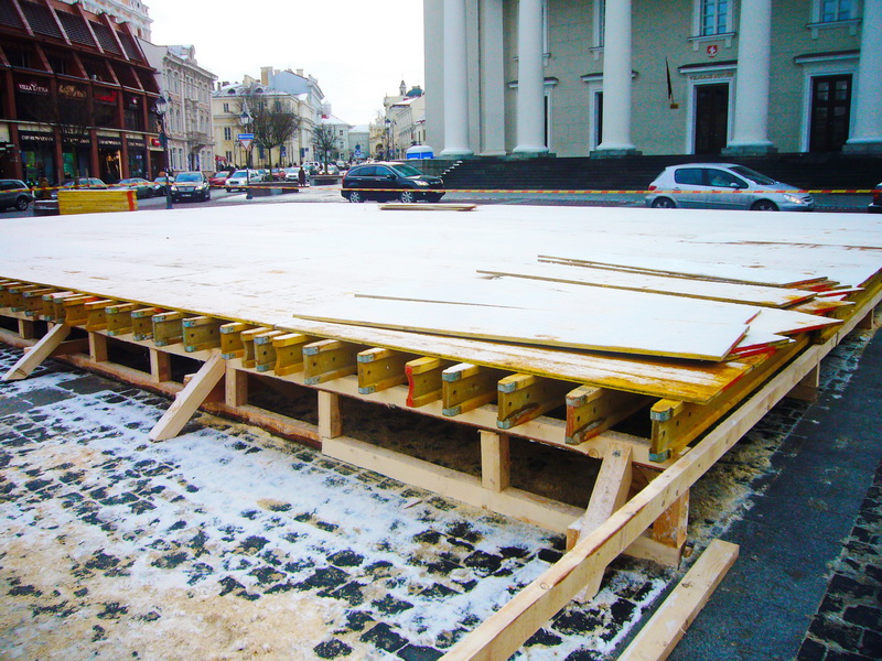 1215m2 Kupolas Čiuožyklai 45x27x10,7m