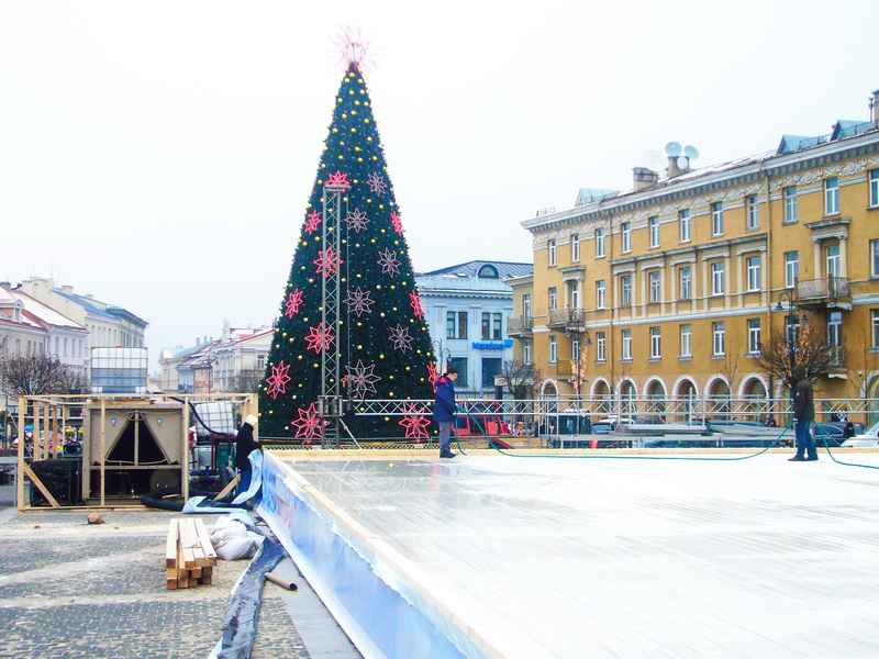 1215m2 Kupolas Čiuožyklai 45x27x10,7m