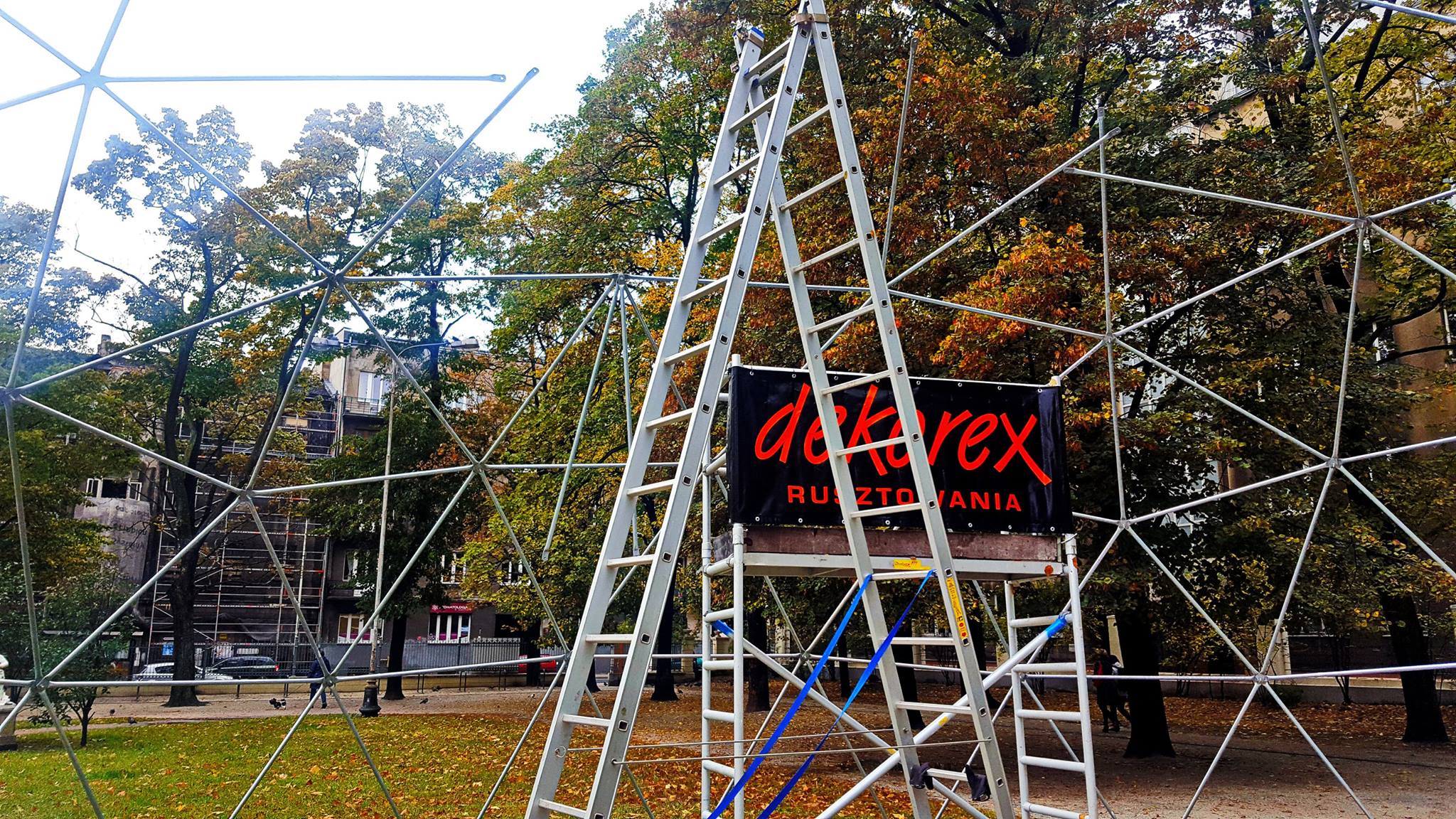 Mobilus Kupolas Ø11m, Skirtas ŠVIESOS MOVE FESTIVALIUI | Kinetinis menas, Lodzė, Lenkija