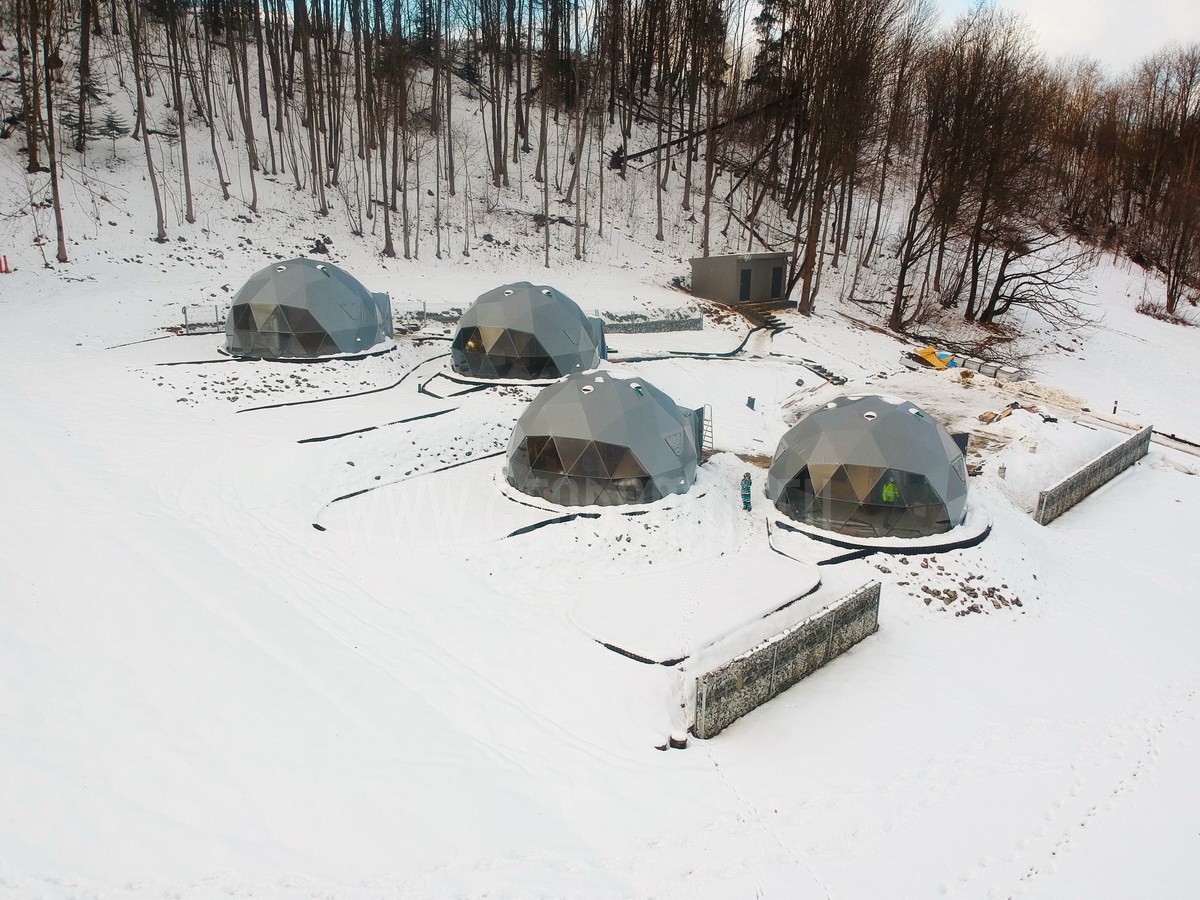 35m² Glamp Royal poilsiavietė Ø6,7m x 4kompl Kupolai | Zakopanė, Lenkija
