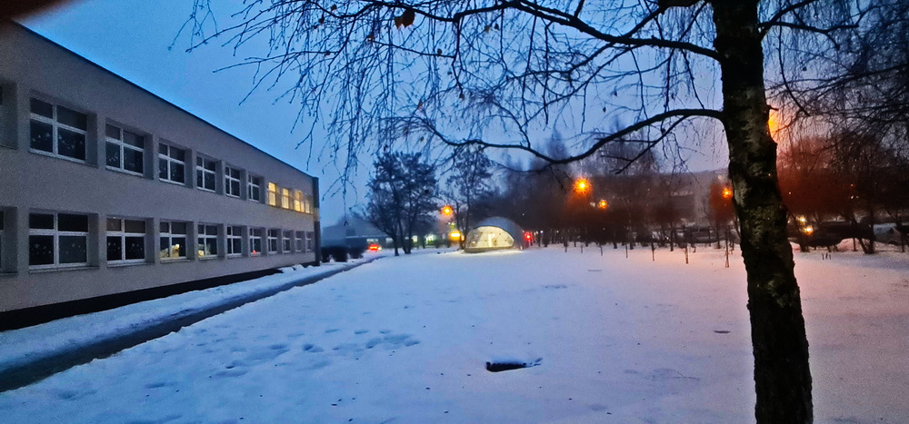 50m² Lauko Klasė Ø8m Kupolas | Vilniaus rajono Pagirių gimnazija