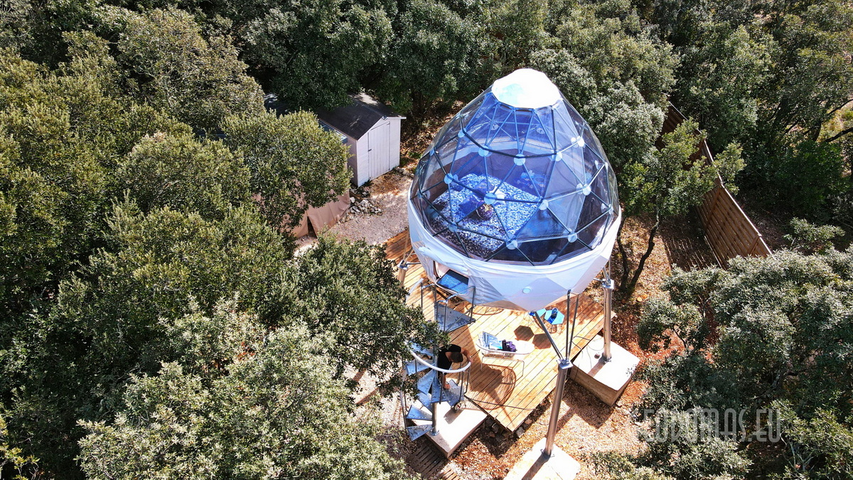 CRYSTAL KAPSULĖ & 28m2 GLAMPING KUPOLAI | Astronarium.Fr